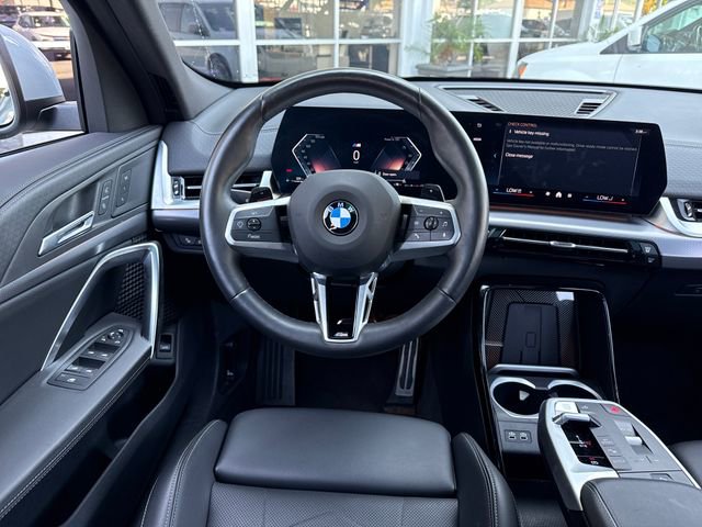 Used 2025 BMW X2 xDrive28i AWD/4WD image 18