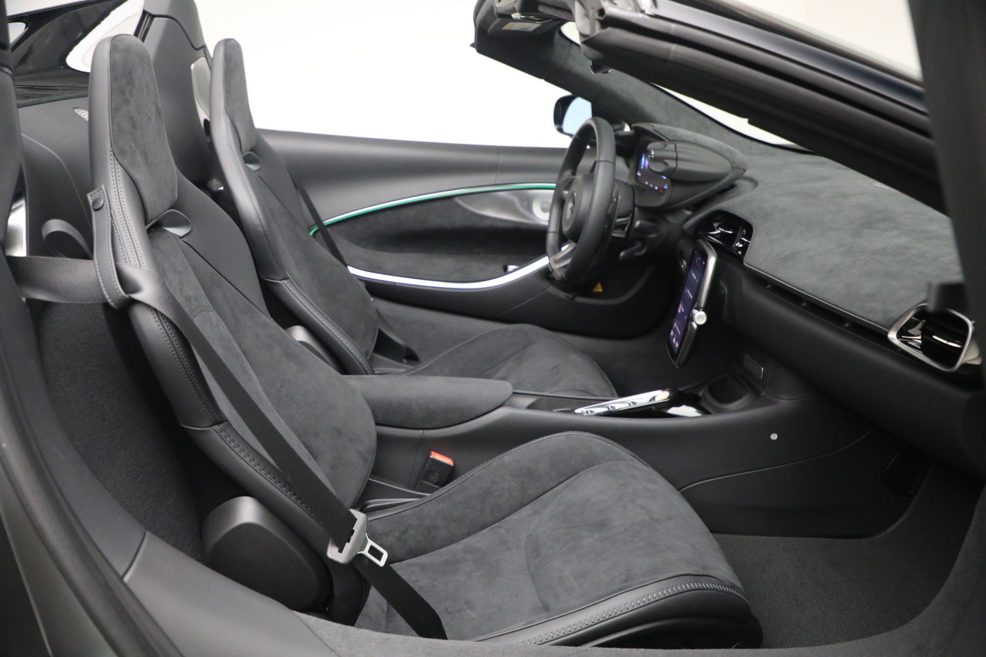 New 2026 McLaren Artura Spider image 33