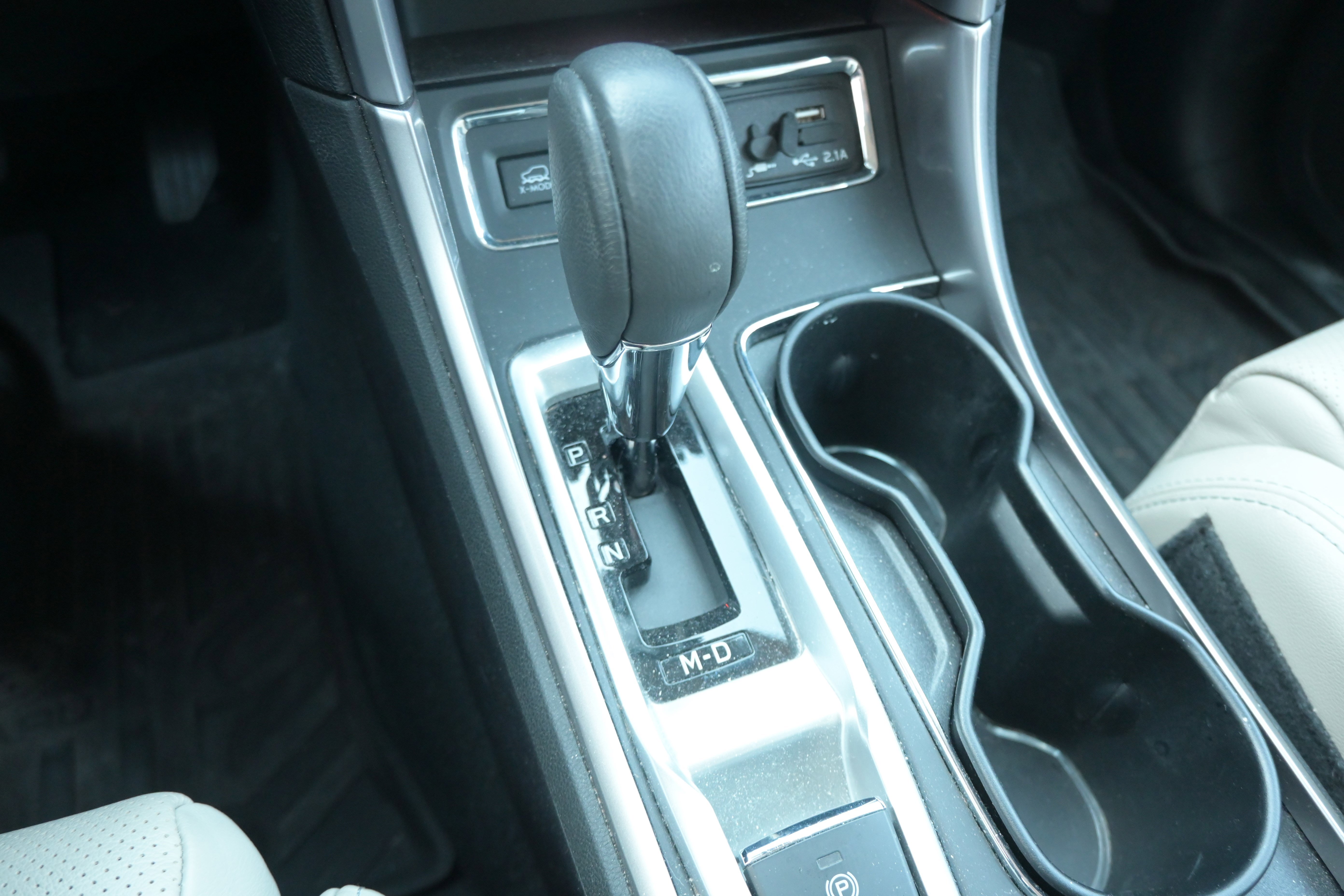 Used 2020 Subaru Ascent Limited w/ Popular Package #2A image 16