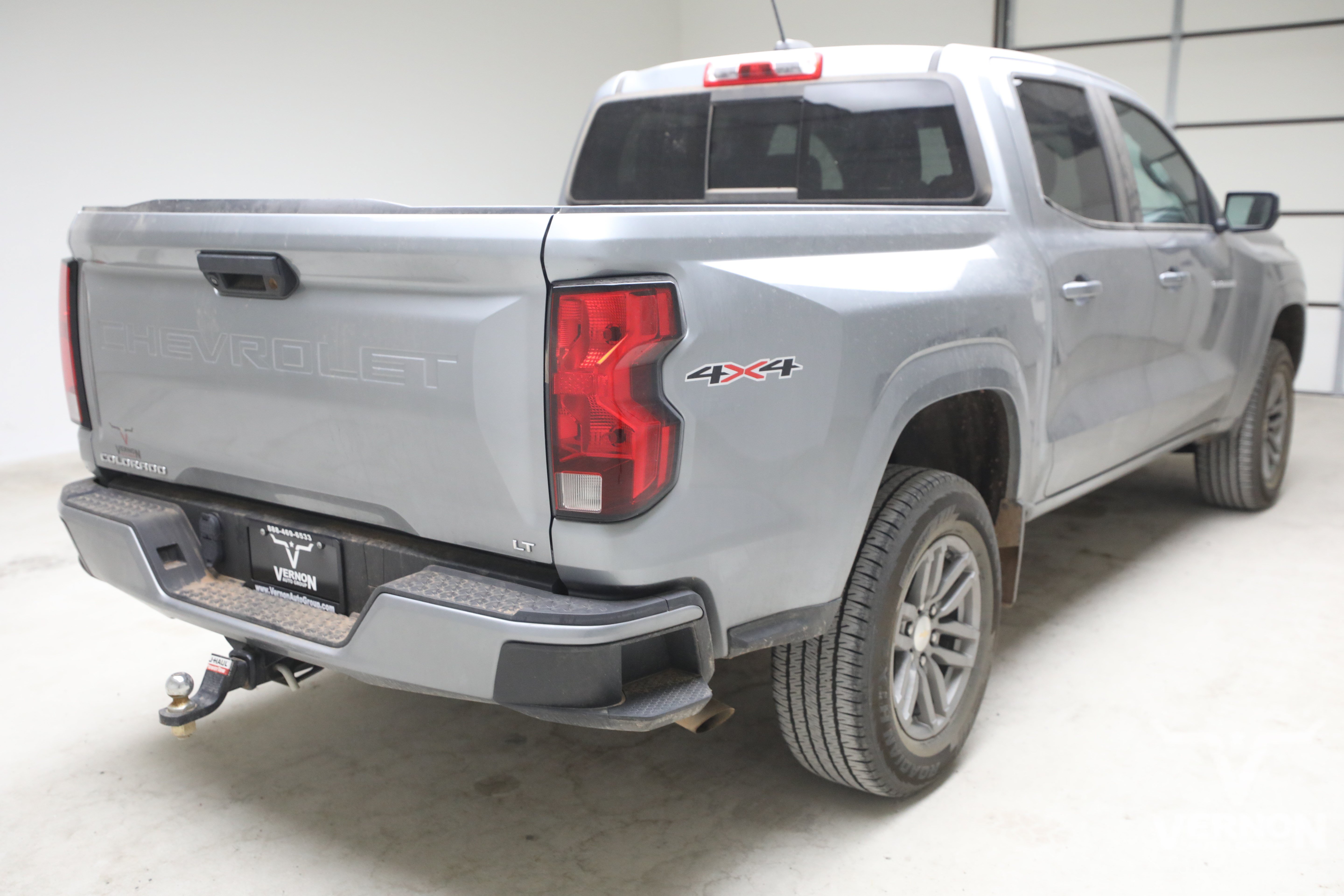 Used 2023 Chevrolet Colorado LT w/ LT Convenience Package AWD/4WD image 4