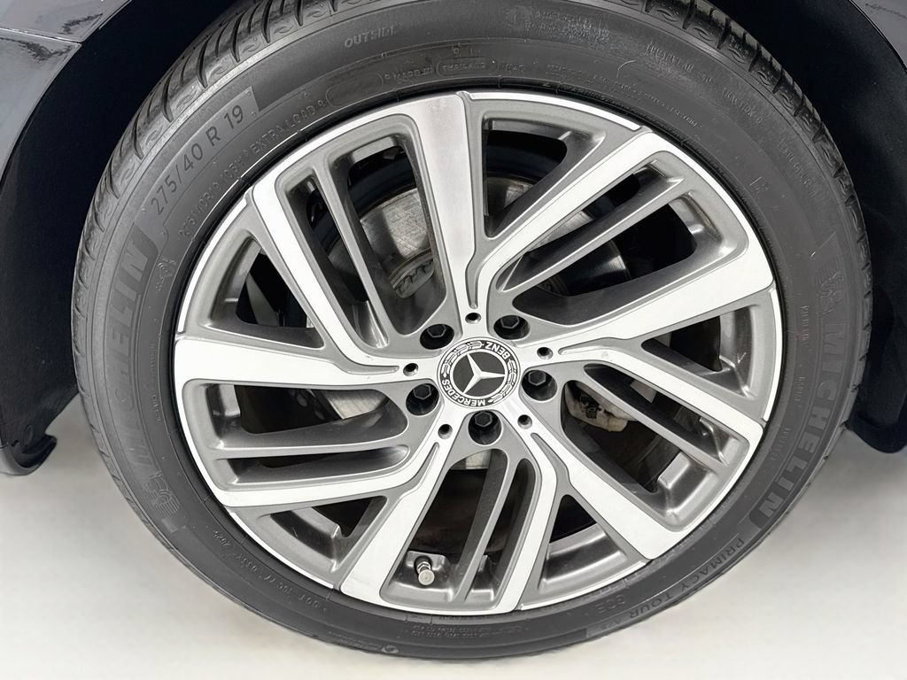 Used 2024 Mercedes-Benz E 350 4MATIC Sedan image 32