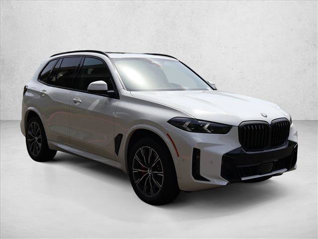 New 2026 BMW X5 xDrive40i w/ M Sport Package AWD/4WD image 6