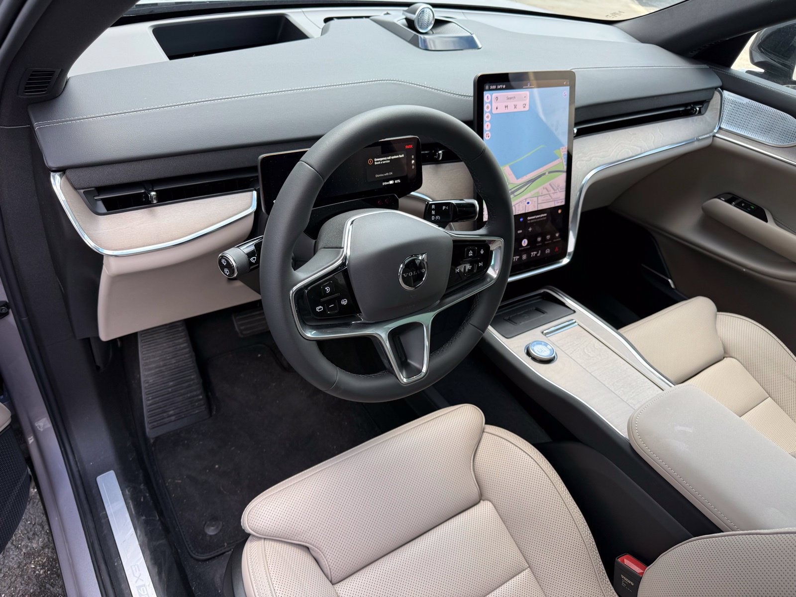 New 2026 Volvo EX90 Ultra AWD/4WD image 13