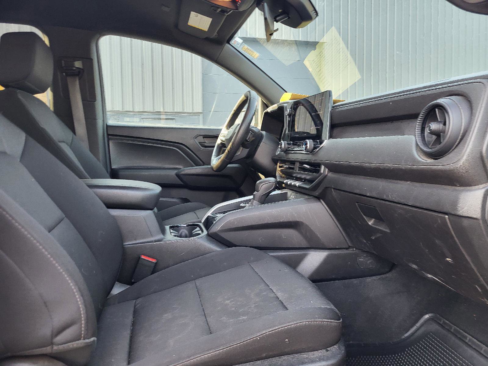 Used 2023 Chevrolet Colorado Trail Boss w/ Advanced Trailering Package image 12