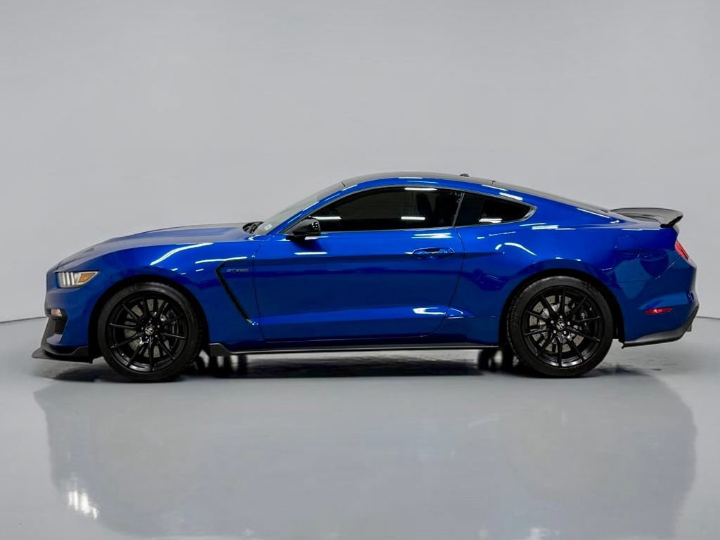 Used 2017 Ford Mustang Shelby GT350 w/ Electronics Package RWD image 8