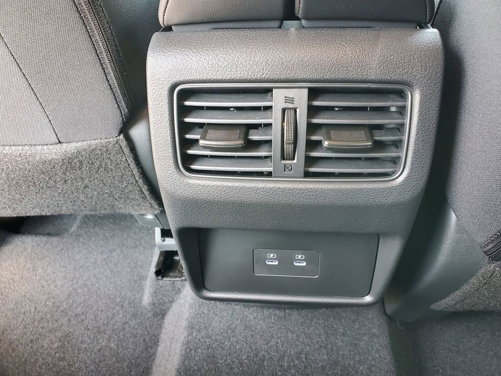 New 2026 Nissan Rogue SV image 12