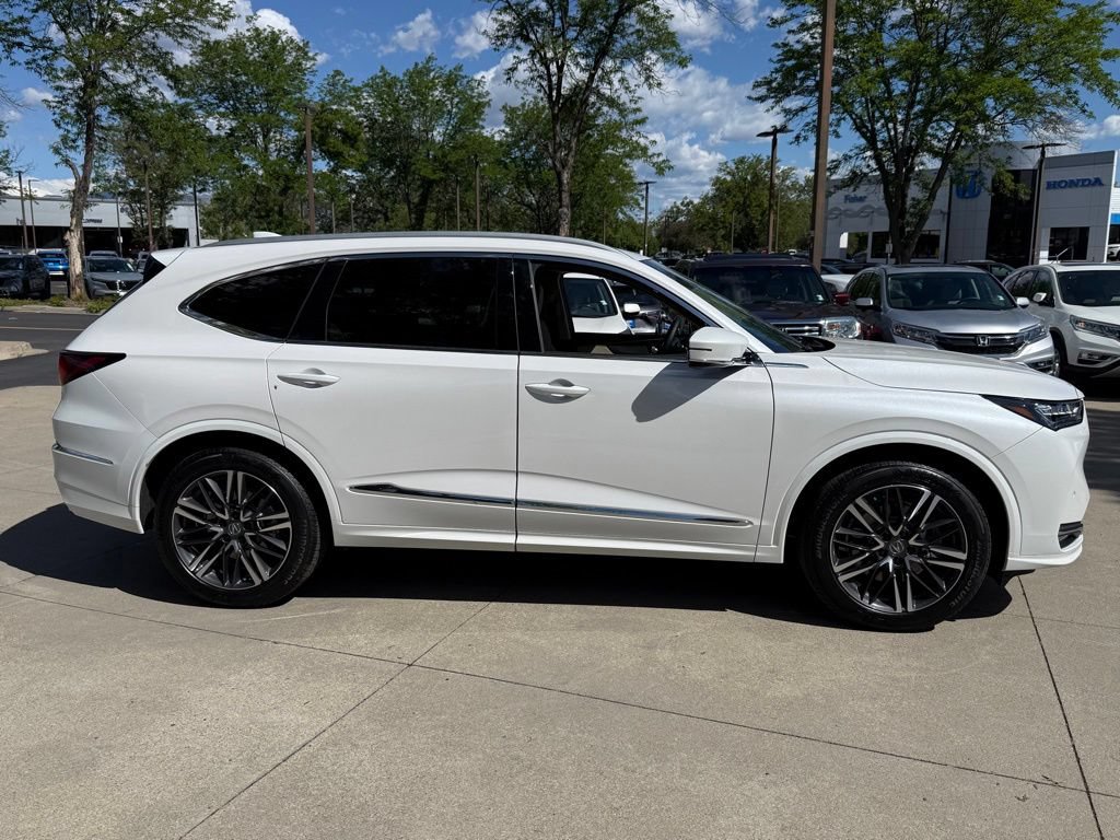 Certified 2026 Acura MDX w/ Advance Package AWD/4WD image 5