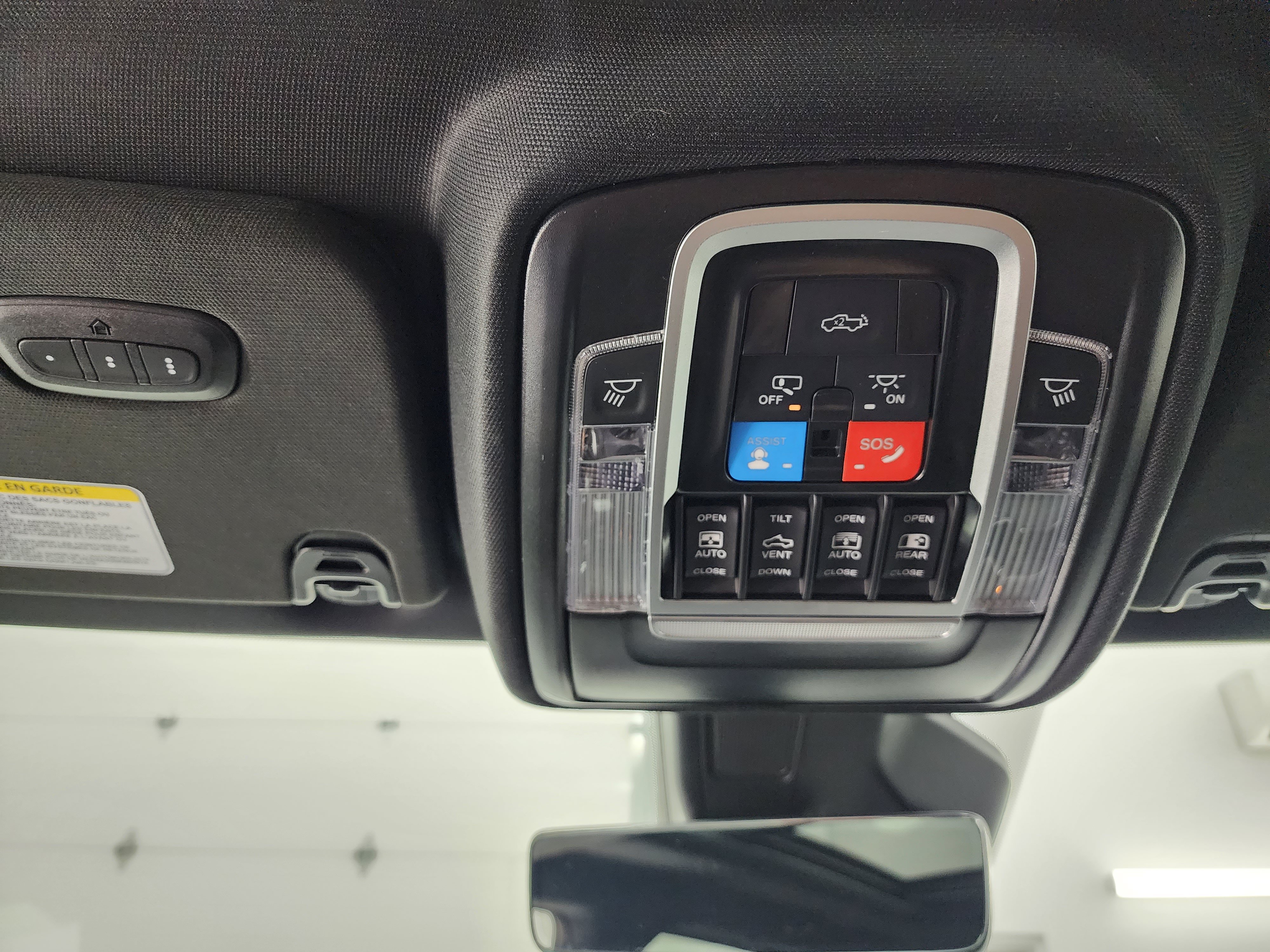 Used 2025 RAM 1500 Limited AWD/4WD image 61