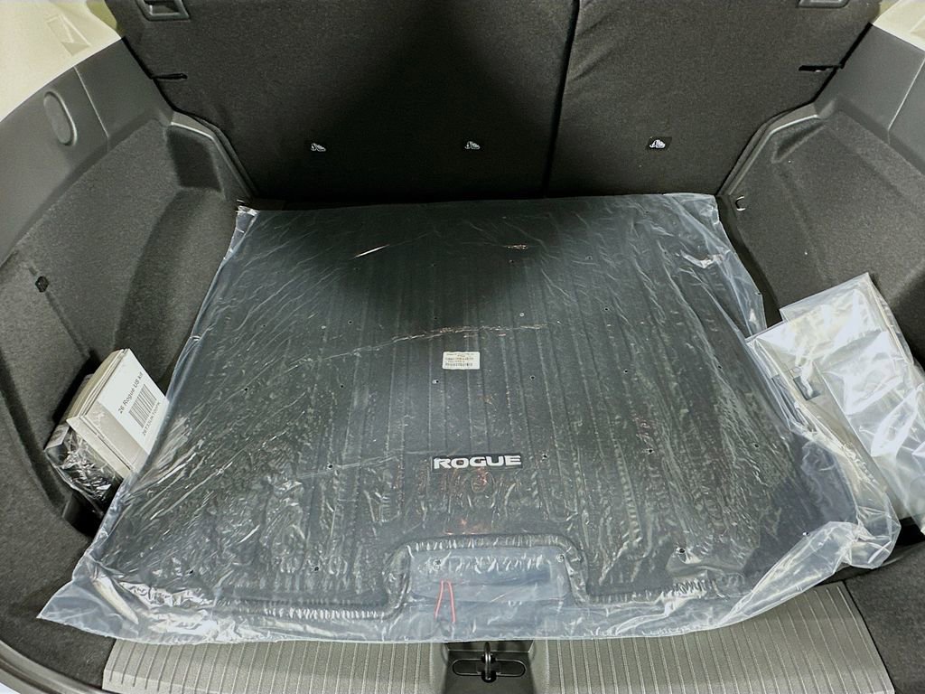 New 2026 Nissan Rogue SV image 32