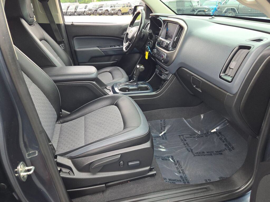 Used 2019 Chevrolet Colorado Z71 RWD image 15