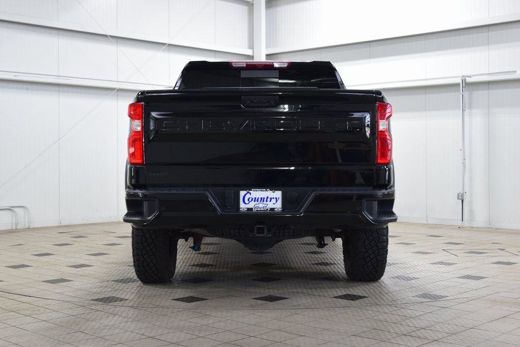 Used 2024 Chevrolet Silverado 1500 ZR2 image 7