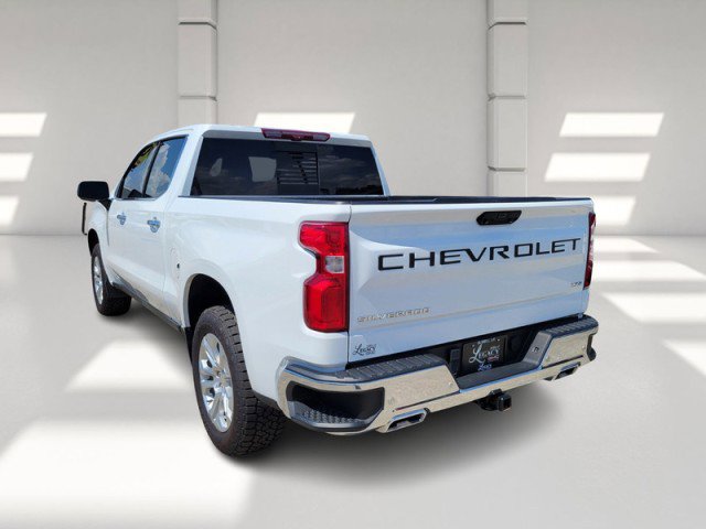 Used 2023 Chevrolet Silverado 1500 LTZ w/ LTZ Premium Package image 5