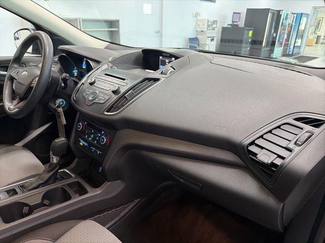 Used 2017 Ford Escape SE AWD/4WD image 30