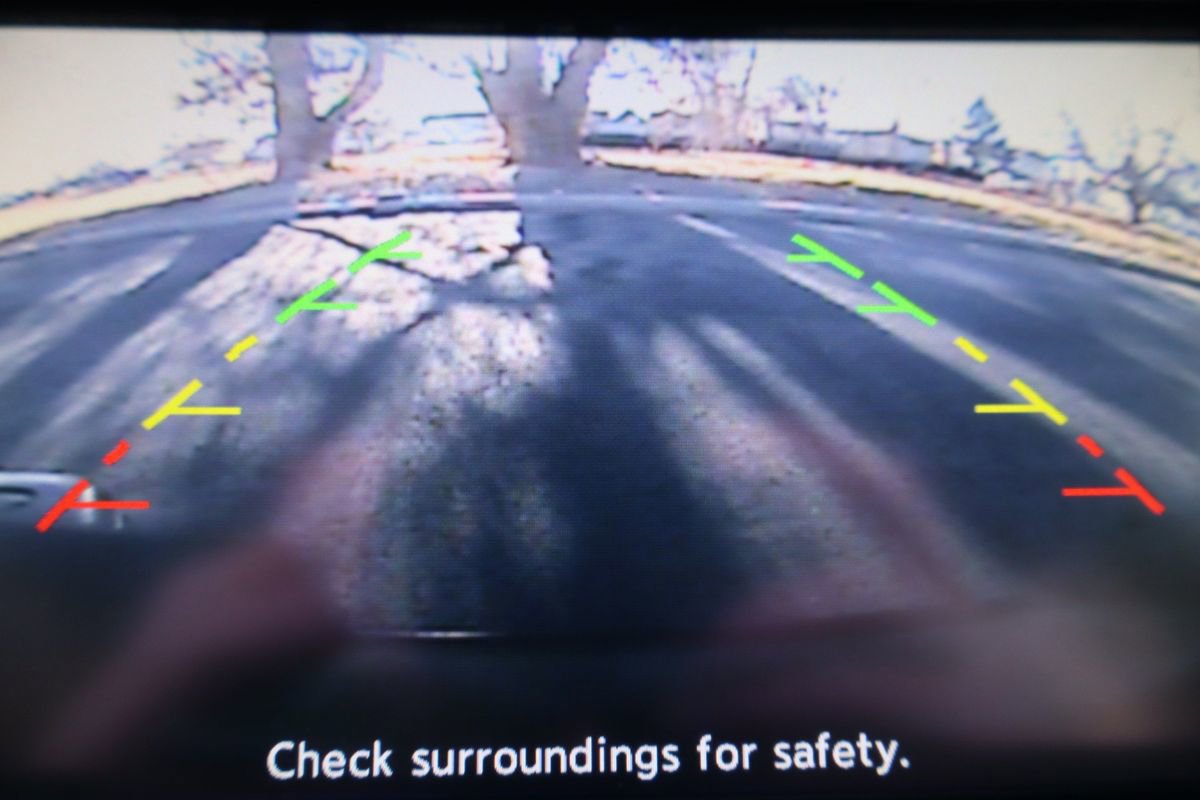 Used 2014 Nissan Armada Platinum w/ 2nd Row Captain Seat Package image 38