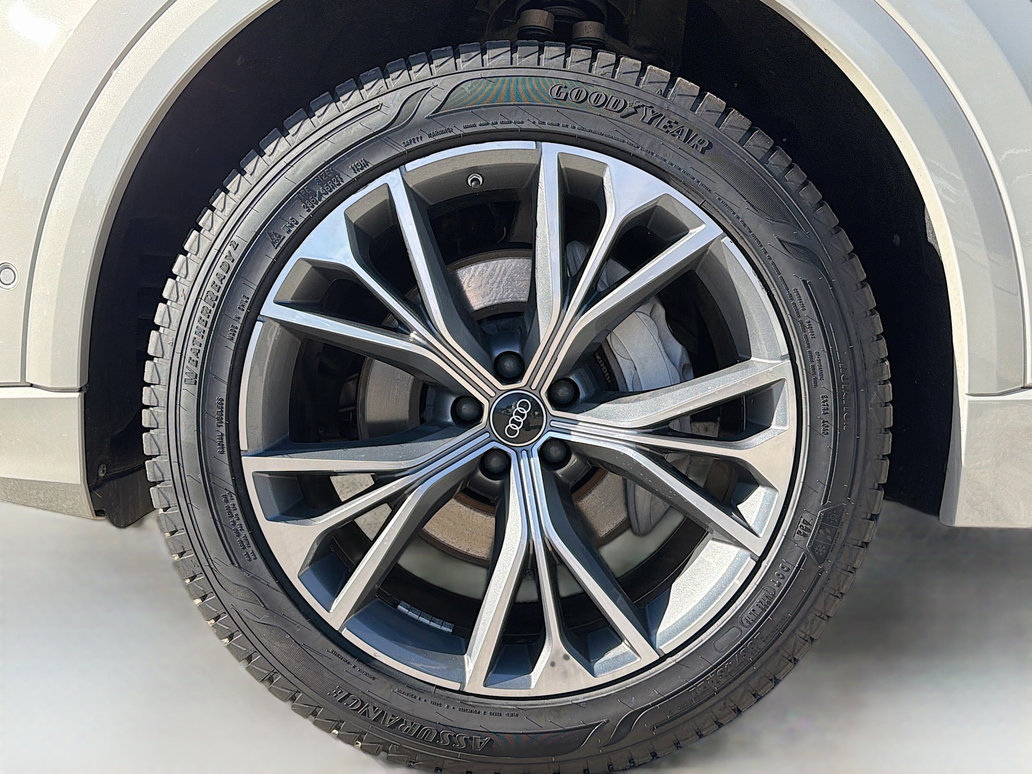 Used 2022 Audi Q8 Premium w/ Convenience Package image 43