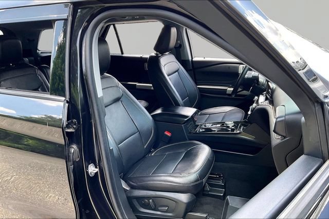 Used 2021 Ford Explorer Limited AWD/4WD image 20