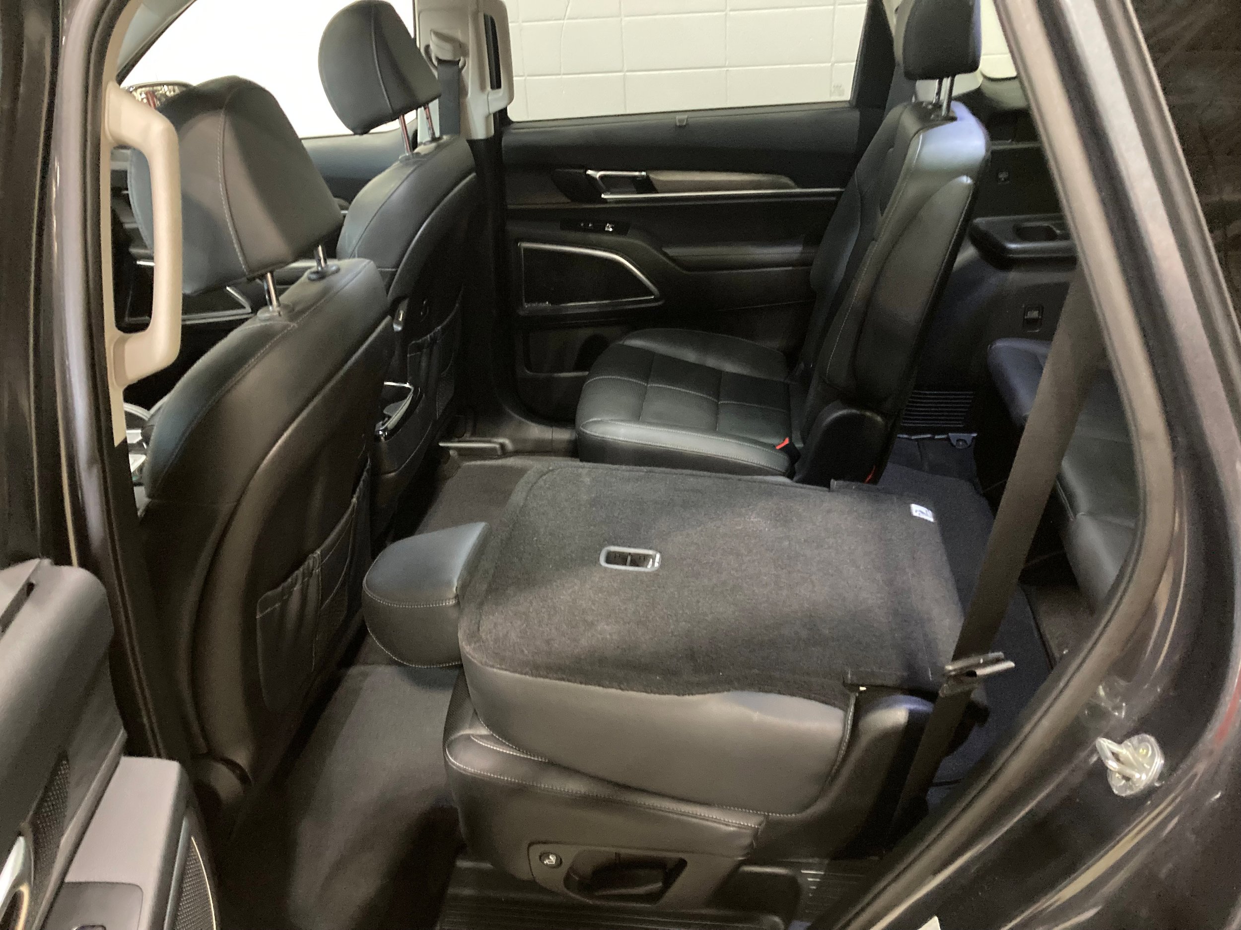 Used 2022 Kia Telluride SX image 23