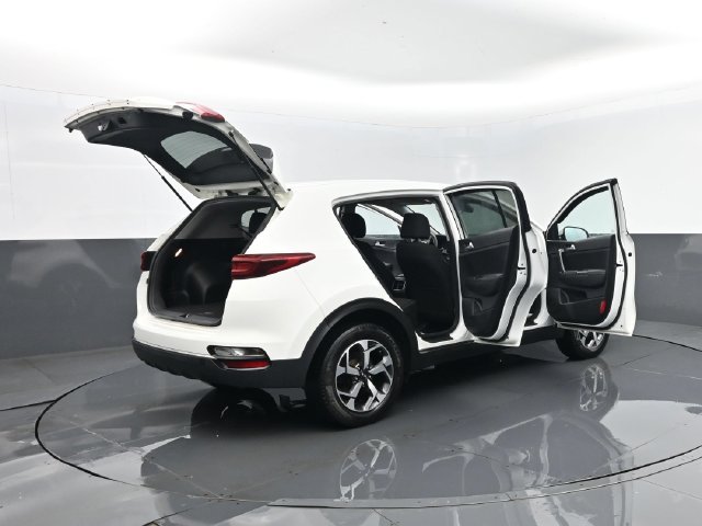 Used 2020 Kia Sportage LX AWD/4WD image 28