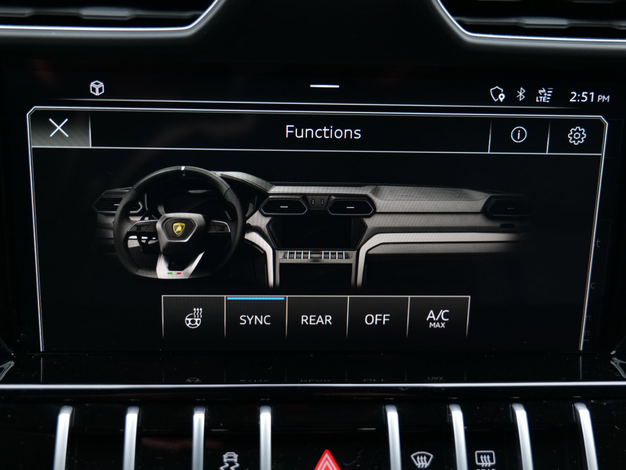 Used 2021 Lamborghini Urus image 31