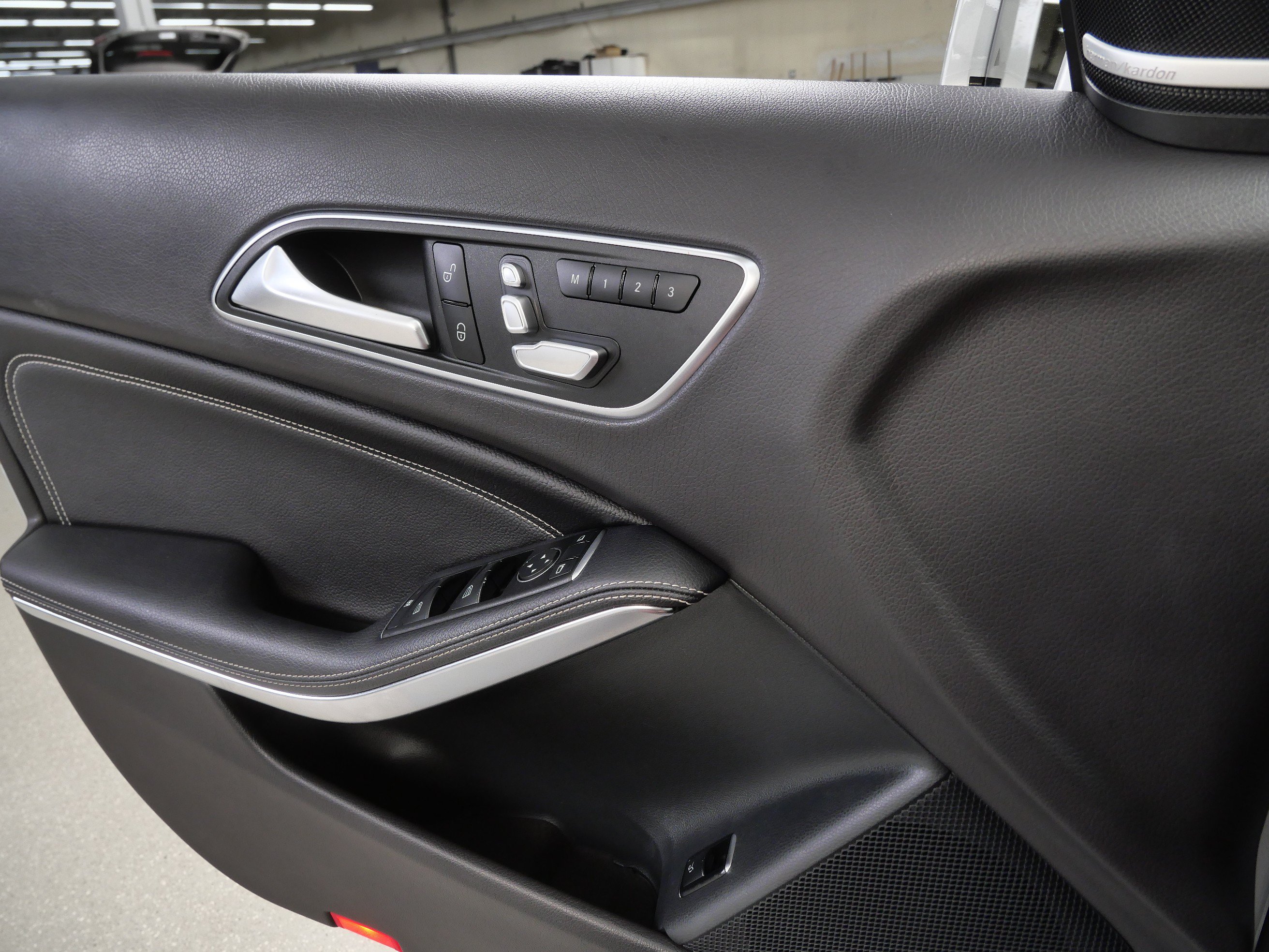 Used 2018 Mercedes-Benz GLA 250 4MATIC image 29