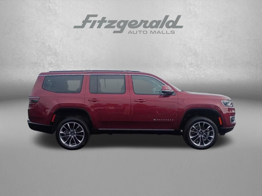 Used 2022 Jeep Wagoneer Series III w/ Premium Group I AWD/4WD image 9