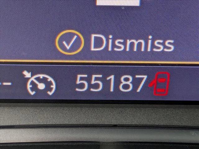 Used 2023 GMC Terrain SLT image 11