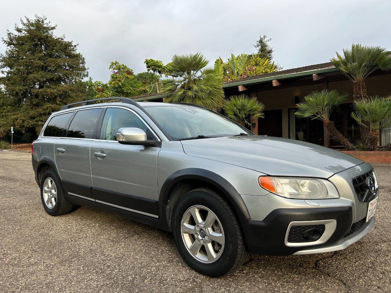 Used 2013 Volvo XC70 3.2 image 12