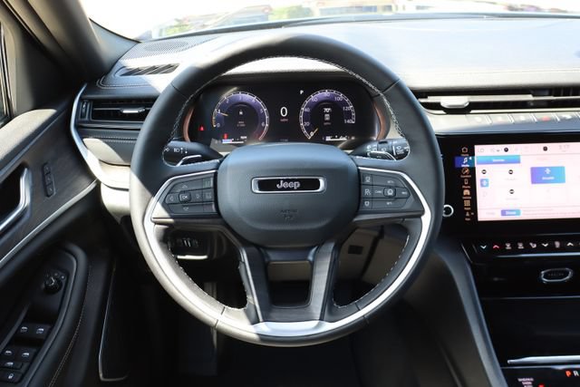 New 2026 Jeep Grand Cherokee L Limited AWD/4WD image 21
