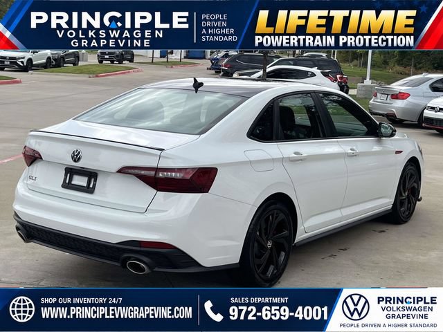 Certified 2024 Volkswagen Jetta GLI Autobahn FWD image 9