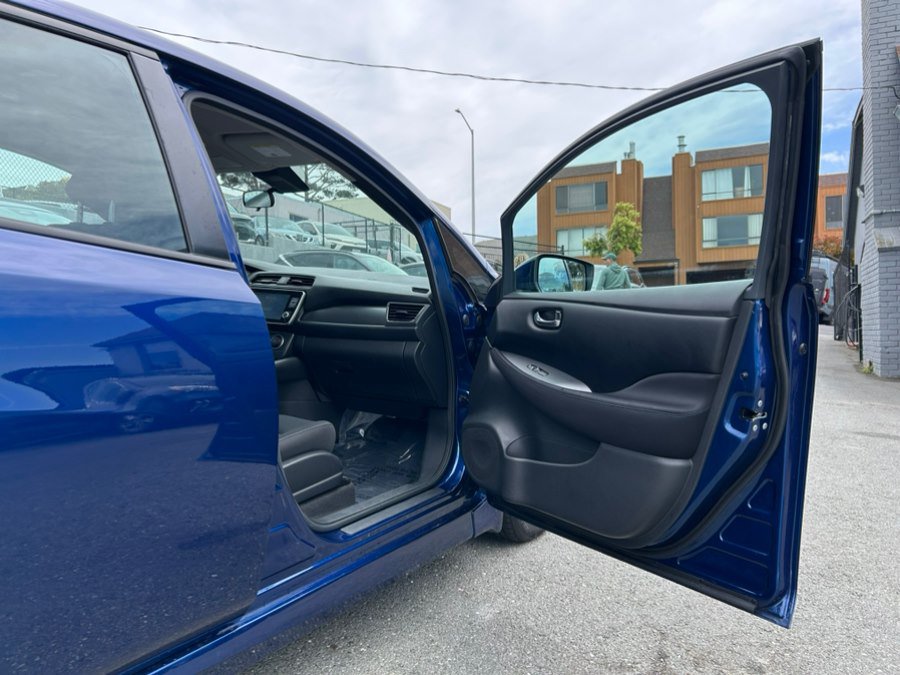 Used 2021 Nissan Leaf S Plus FWD image 32
