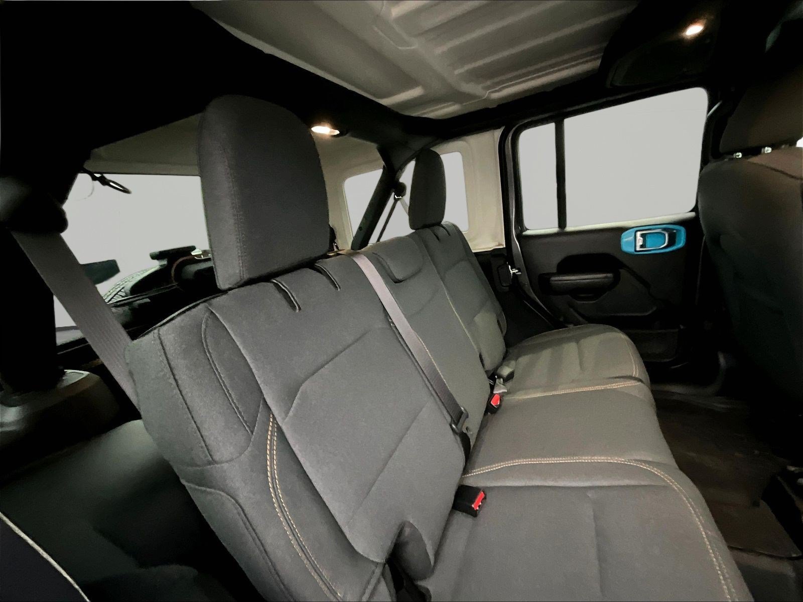Used 2024 Jeep Wrangler Unlimited Sport AWD/4WD image 25