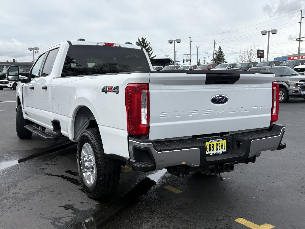 Certified 2024 Ford F350 XLT image 9