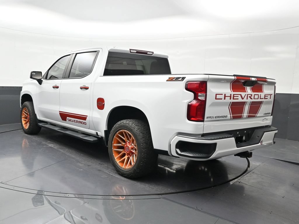 Used 2021 Chevrolet Silverado 1500 Custom RWD image 3