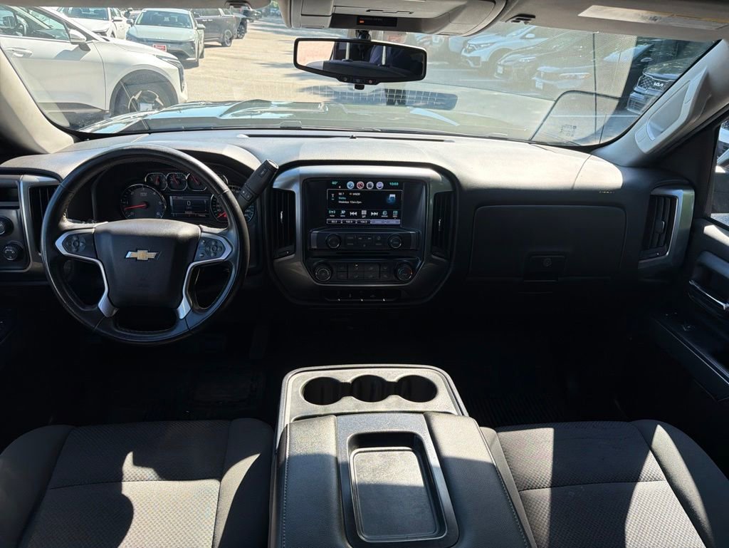 Used 2018 Chevrolet Silverado 1500 LT AWD/4WD image 19
