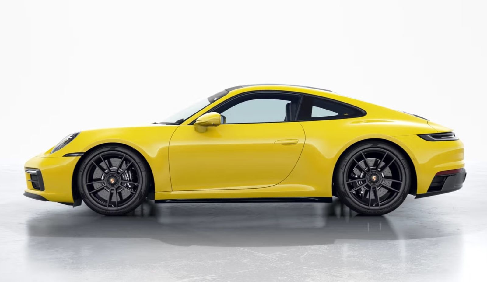 Certified 2024 Porsche 911 Carrera 4 GTS image 2