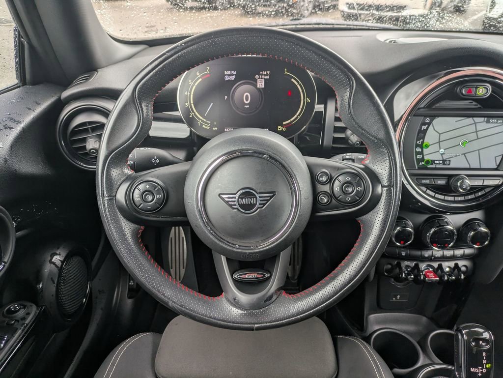 Used 2021 MINI Cooper 2-Door Hardtop FWD image 11