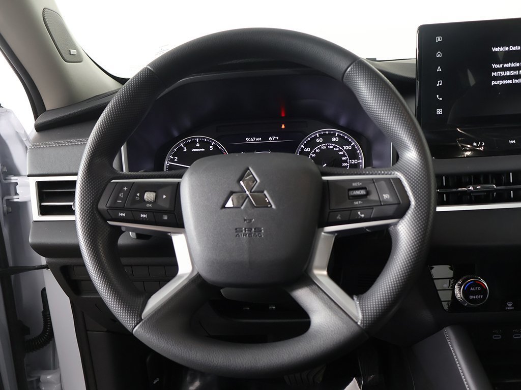New 2026 Mitsubishi Outlander ES AWD/4WD image 40