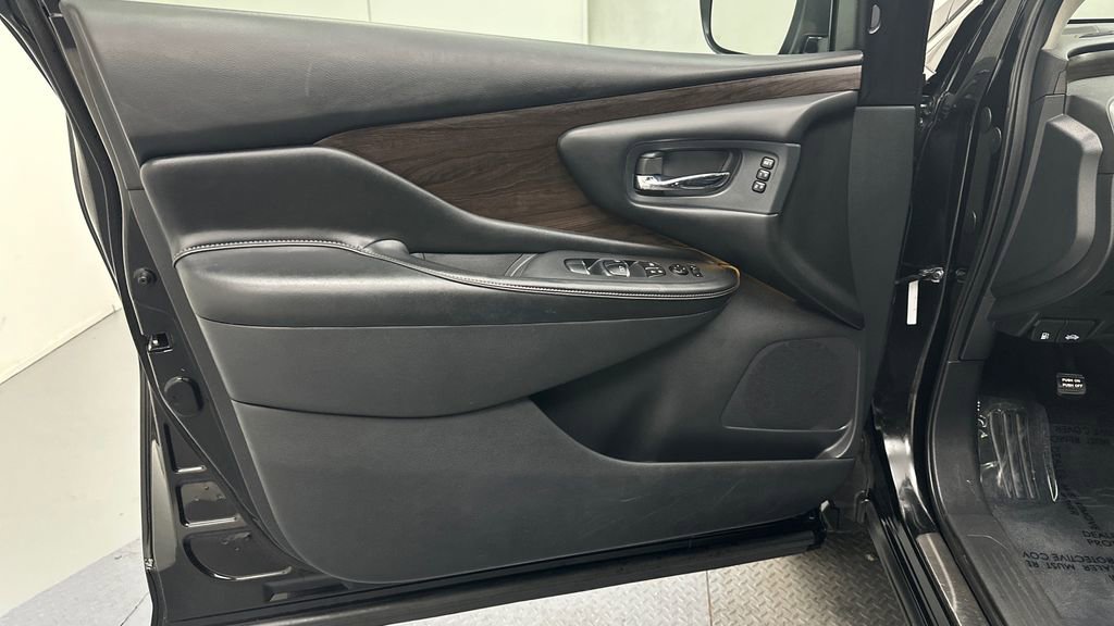 Certified 2019 Nissan Murano Platinum AWD/4WD image 15