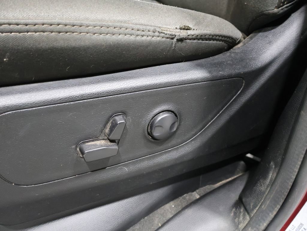 Used 2023 RAM 1500 Big Horn image 13