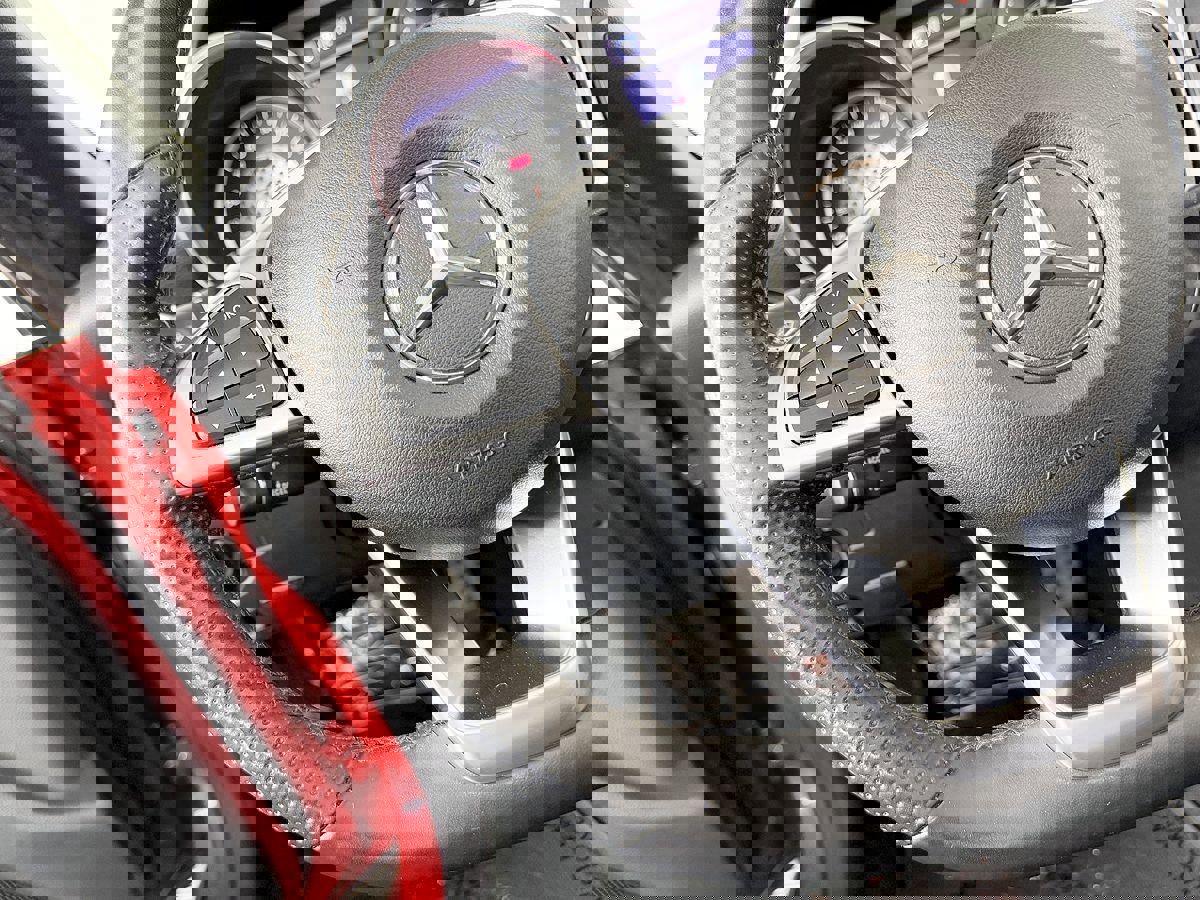 Used 2019 Mercedes-Benz SLC 300 image 51