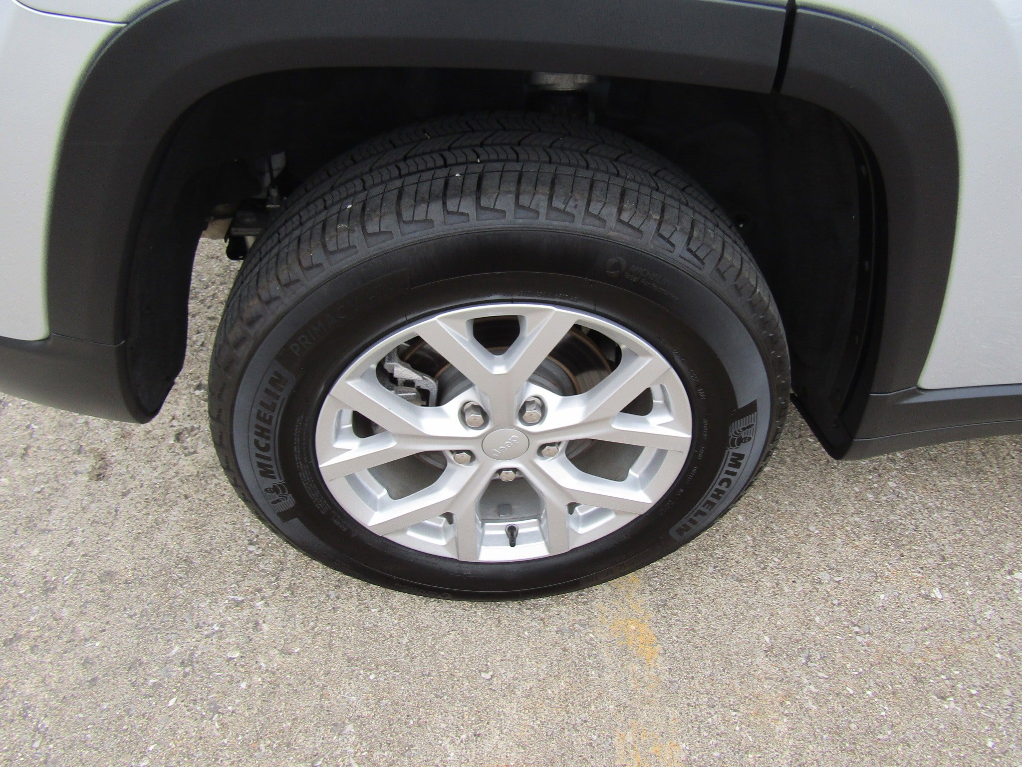 Used 2023 Jeep Grand Cherokee Limited w/ Trailer Tow Prep Group (B) image 10