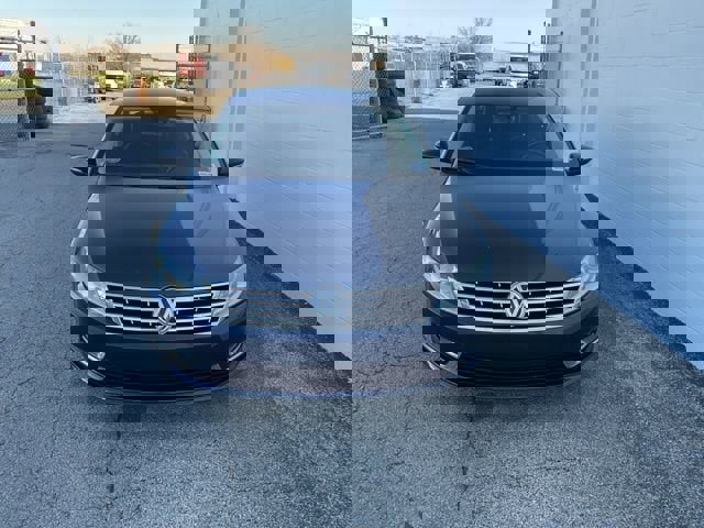 Used 2014 Volkswagen CC Sport image 5