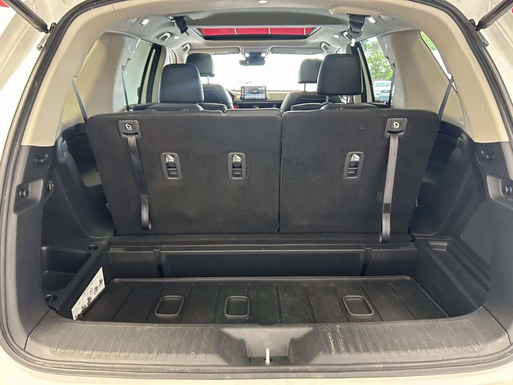 Used 2023 Honda Pilot Elite image 13