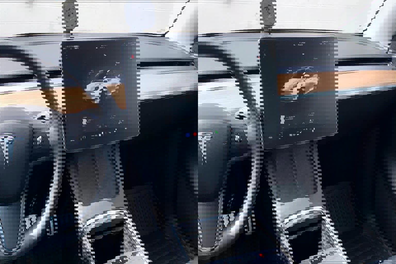 Used 2022 Tesla Model Y Performance image 16