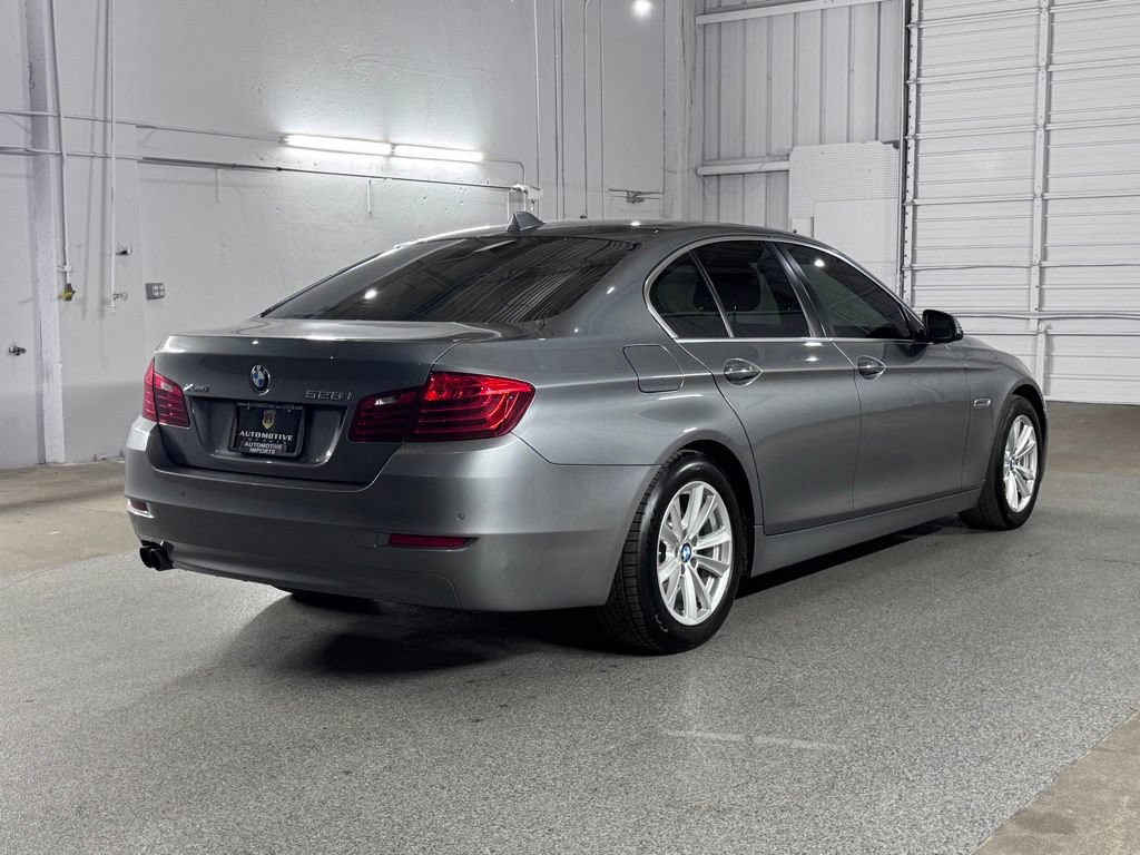 Used 2014 BMW 528i xDrive Sedan AWD/4WD image 12