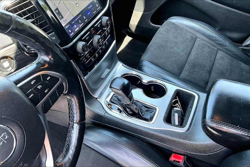 Used 2020 Jeep Grand Cherokee Altitude AWD/4WD image 18
