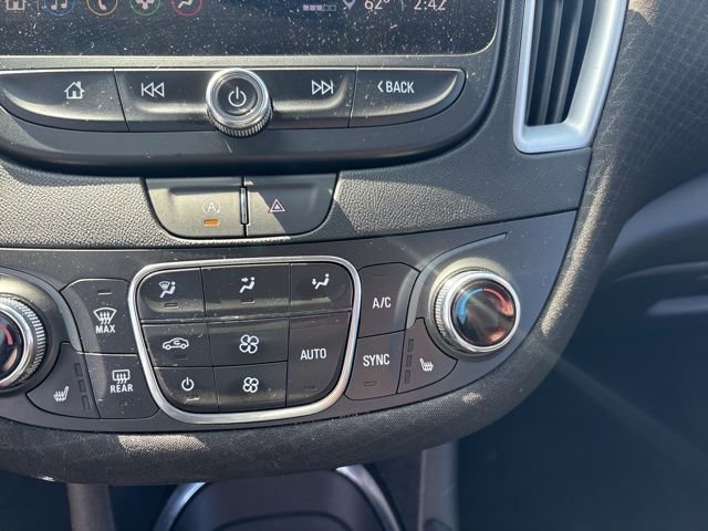 Used 2023 Chevrolet Malibu LT image 30