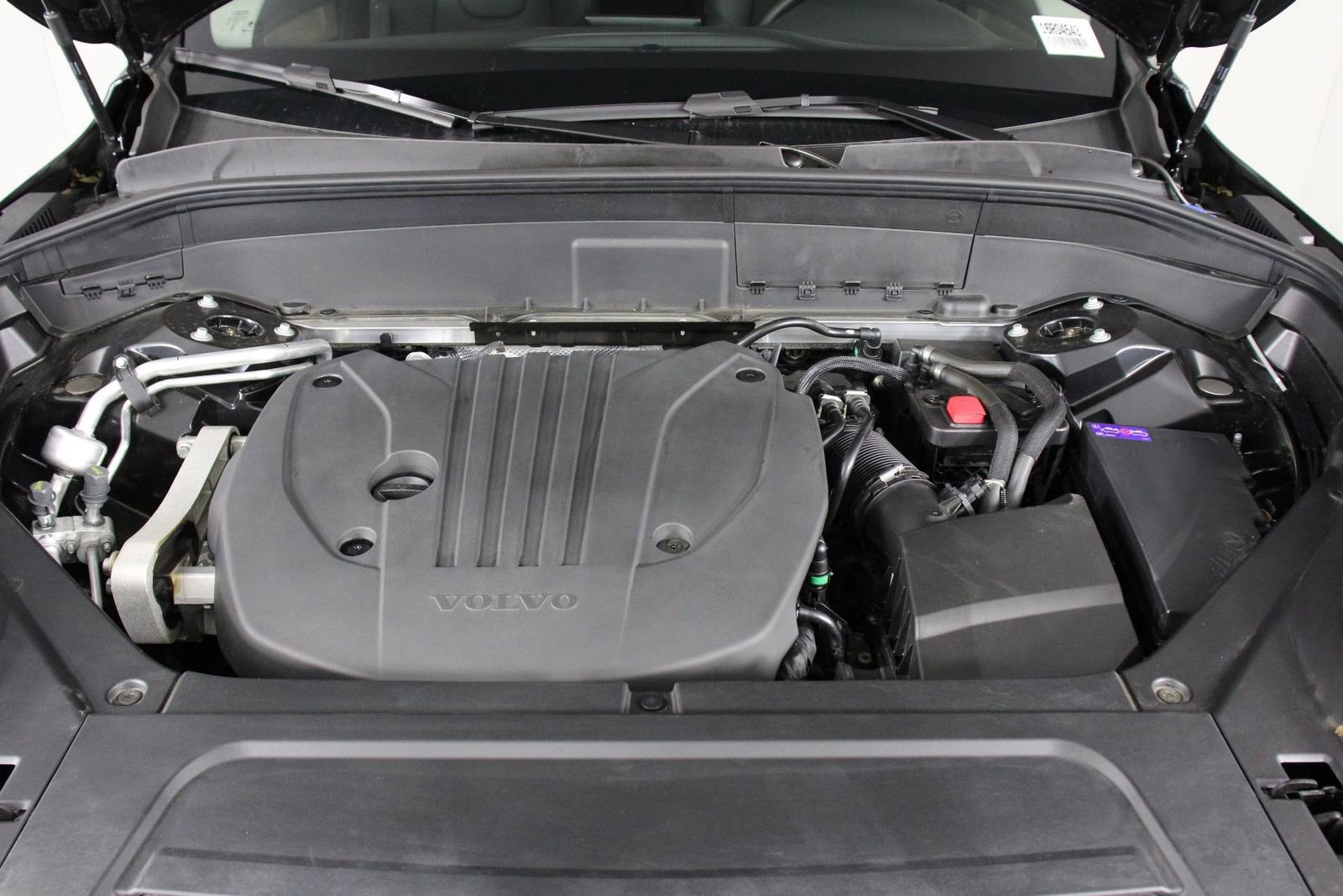 Certified 2026 Volvo XC90 B5 Plus image 24