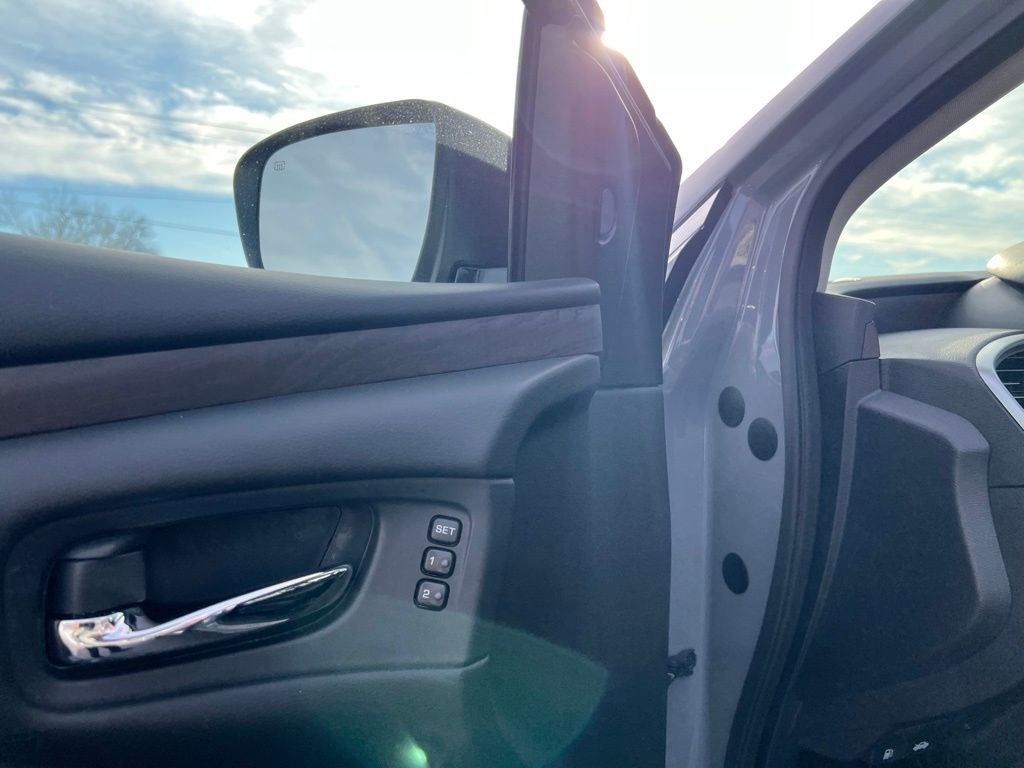 Used 2024 Nissan Murano Platinum w/ Cargo Package image 13