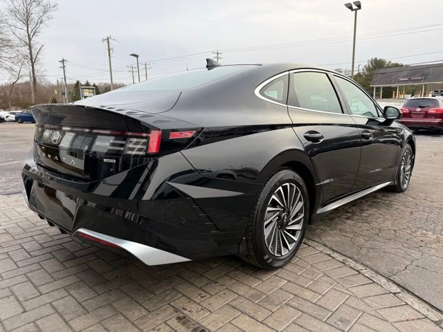Used 2024 Hyundai Sonata Limited image 8